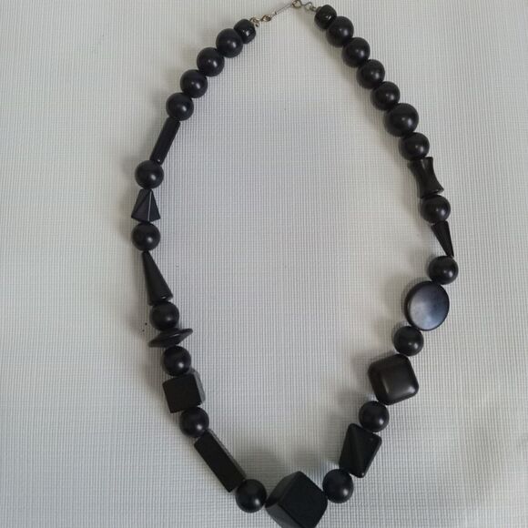 Solid Black Lightweight Single Strand Geometric Multiple Shapes Beaded Necklace - Picture 7 of 9